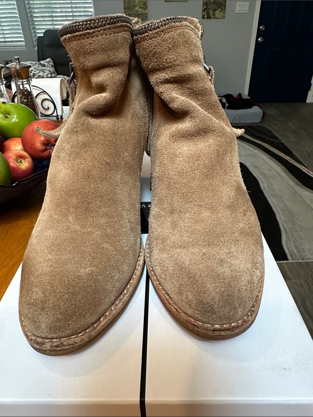 Dolce Vita Women’s Tan Suede Double Zip, Wood Heeled Booties. Size 8.